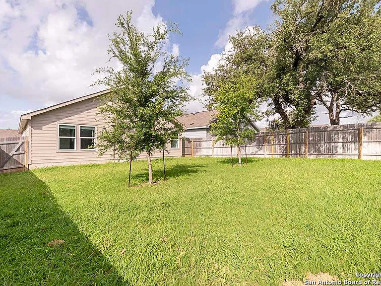 14907 Greenfield Ml — Photo 24