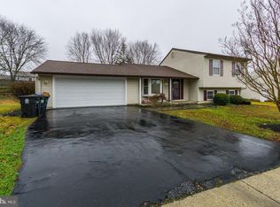 12218 Kings Arrow St, Bowie, MD 20721