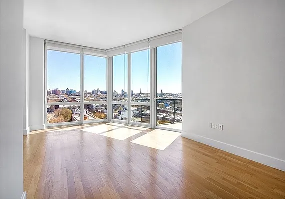 Rented by Mirador Real Estate | media 32