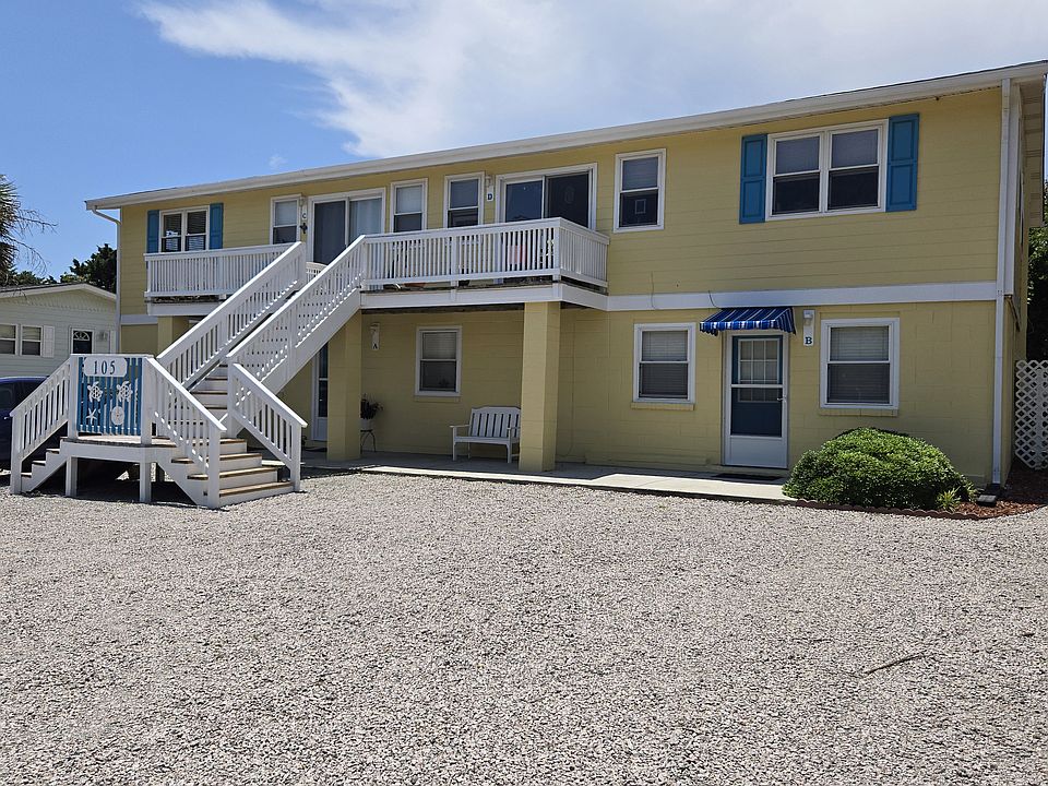 Front of building. Unit B is lower right unit.