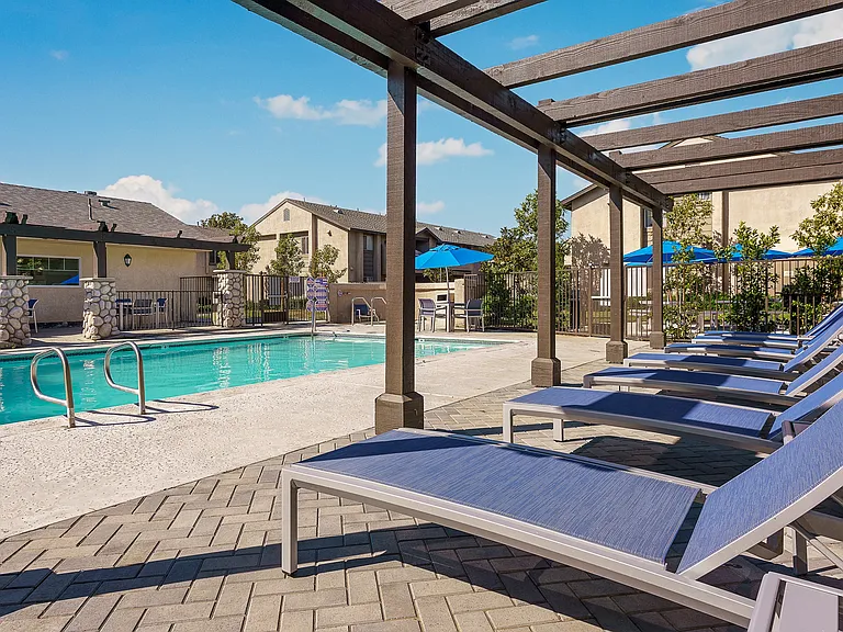 Sunstone Place Apartments — Photo 23