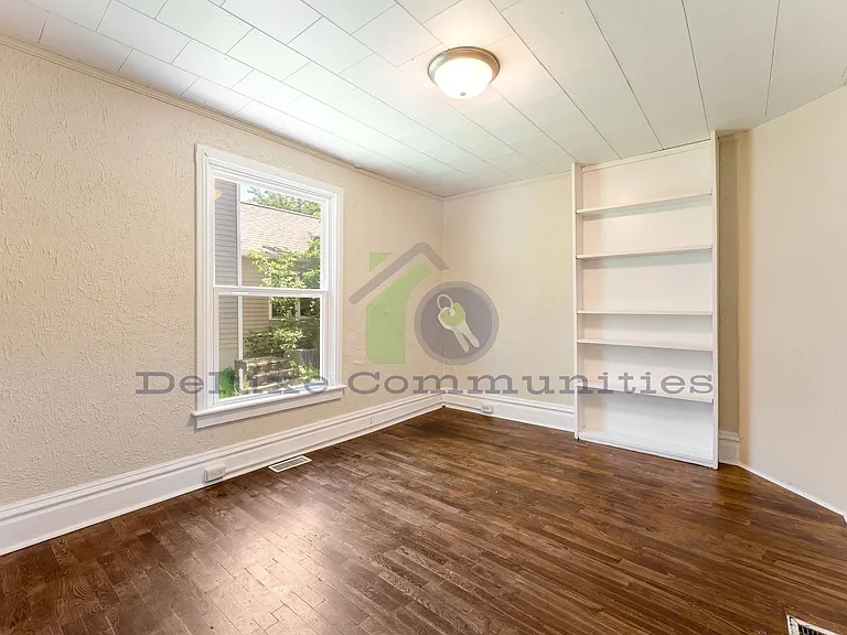 904 Park St SW — Photo 12
