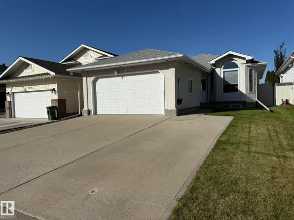 15812 133rd St NW, Edmonton, AB T6V 1E5