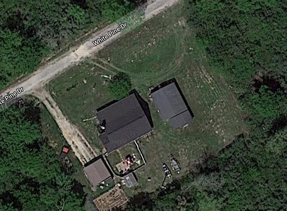 1st image of 26620 White Pine Dr