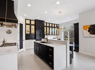 1254 Birch Ct, Mendota Heights, MN 55118