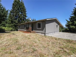 1150 McKee Rd, Castle Rock, WA 98611