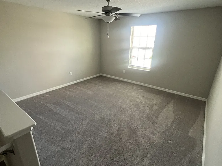 9413 Channing Hill Dr — Photo 6