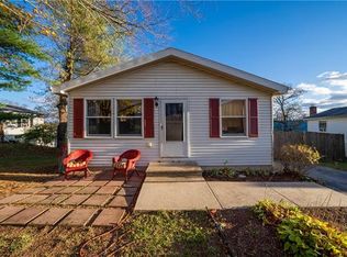 4316 Hill Terrace Dr, Sinking Spring, PA 19608