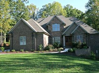 8133 Riesling Dr, Stokesdale, NC 27357