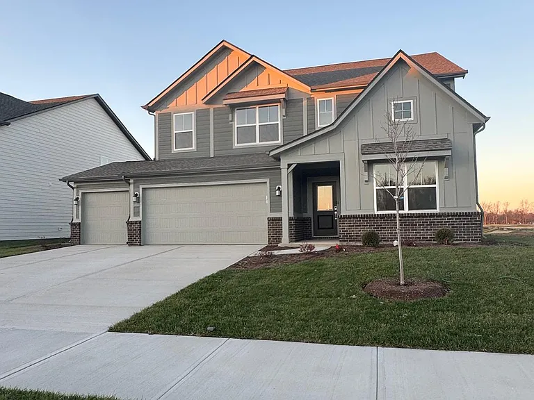 10838 Gates Creek Dr — Photo 2