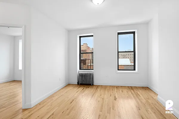 Rented by REZI | media 3