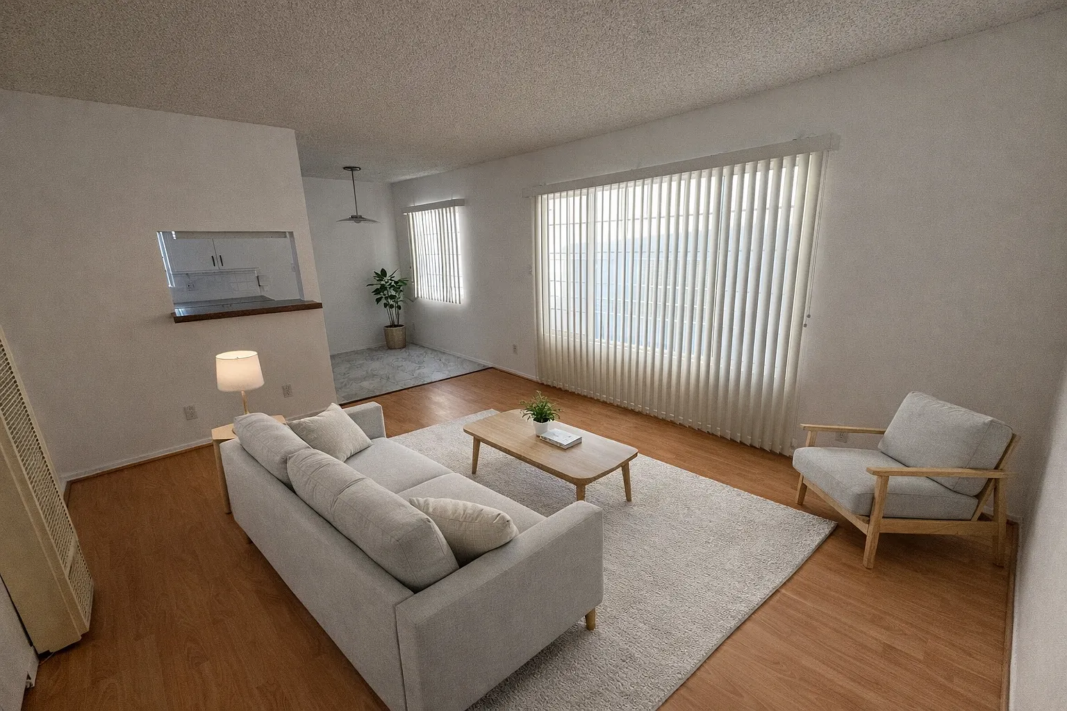 2 bed, 700 sqft, $2,400 — Photo 1
