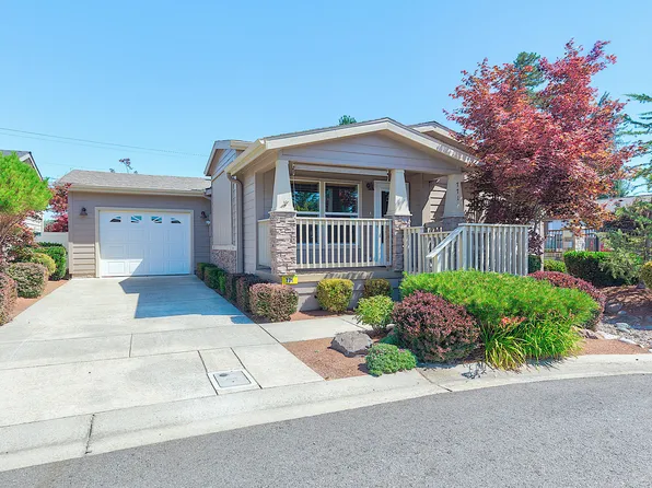 771 Hampton Way, Grants Pass, OR 97526