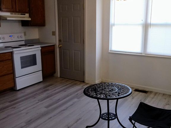 2nd image of 533 Jaime Lynn Ct