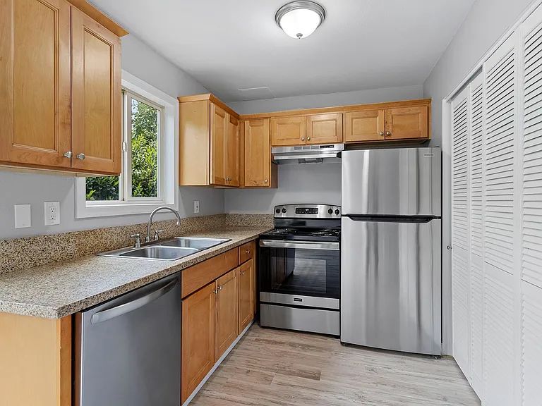 3025 SE Maple St — Photo 12