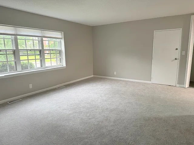 149 Lake Shore Rd #2 — Photo 2