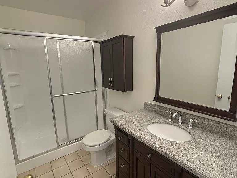10531 Greenford Dr — Photo 12