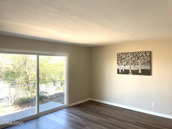 3rd image of 7690 Carlyle Dr