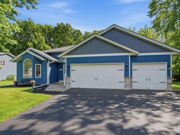 6198 River Mill Dr, Monticello, MN 55362