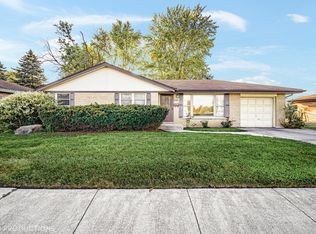 11326 S Ridgeland Ave, Worth, IL 60482