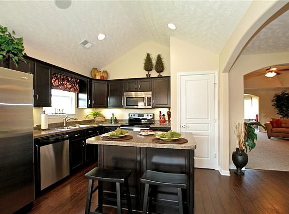 3rd image of 1136 Savannah Avenue Lot #76