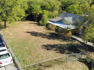 1701 Flanders St, Dallas, TX 75208