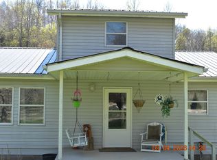 922 Stinson Crk, Grayson, KY 41143