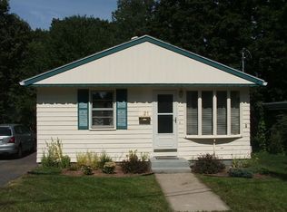 21 Muriel Ave, North Providence, RI 02911