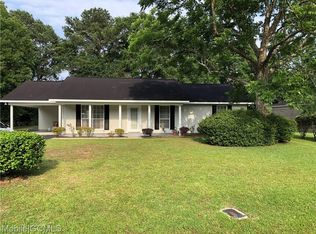 7585 Heaton Dr, Theodore, AL 36582
