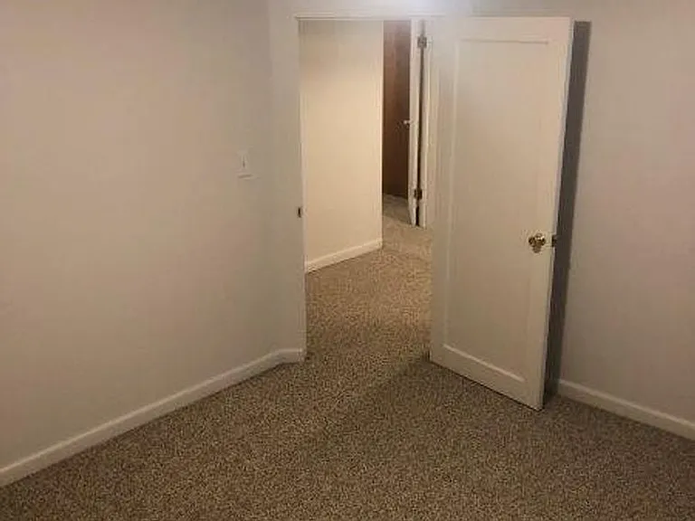6330 N Elmhurst St — Photo 26