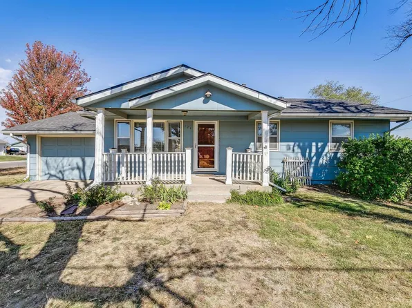 124 W Silknitter Rd, Rose Hill, KS 67133