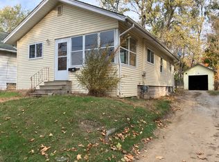 116 Avondale Ave, Jackson, MI 49203