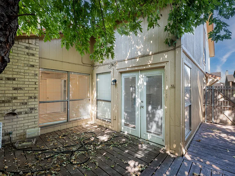 2854 Ursa Cir — Photo 3