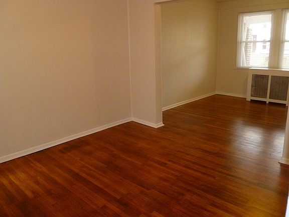 5th image of 141 W Nedro Ave