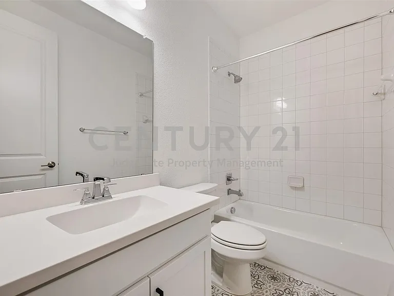 536 Cedarwood St — Photo 30
