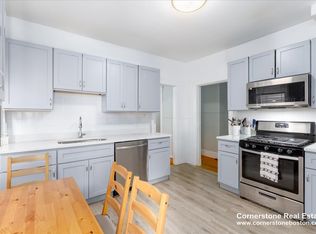 142 Calumet St #1, Boston, MA 02120