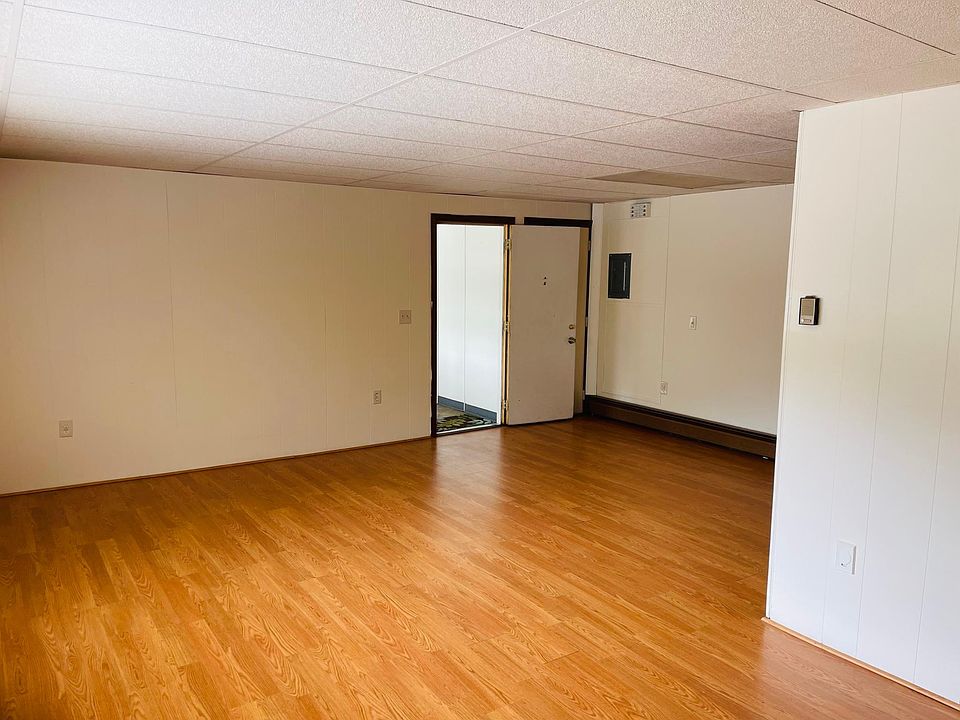 42 Maple Ave 2, Goffstown, NH 03045 Zillow