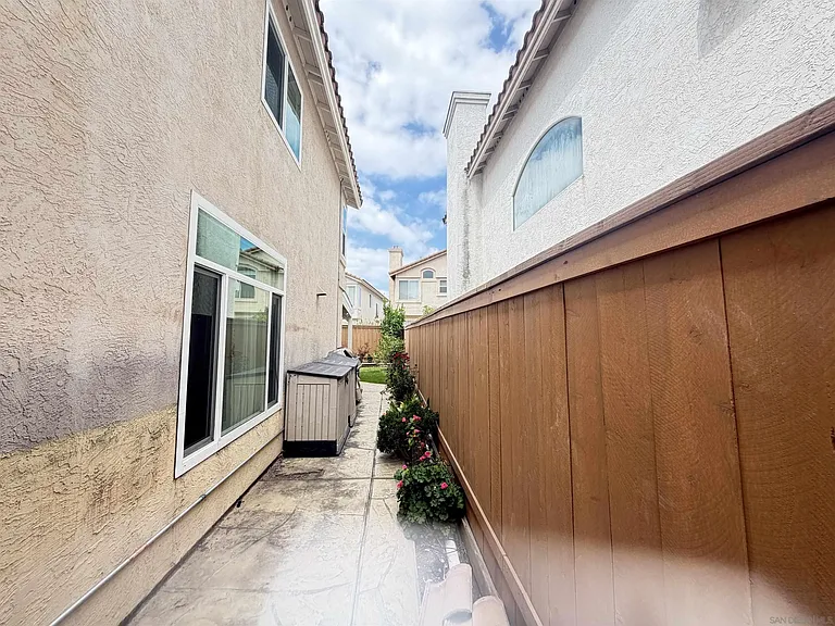 11360 Alvarez Meadow Ct — Photo 26