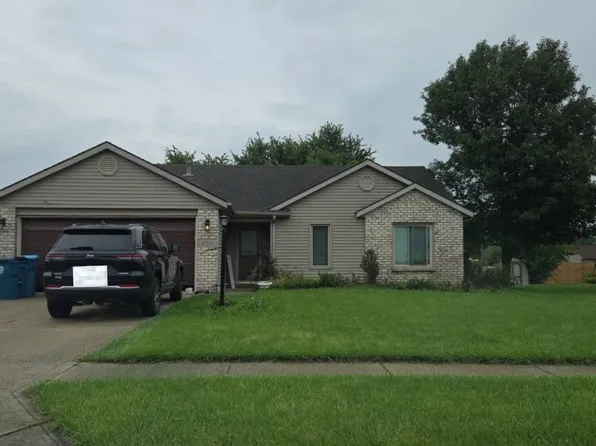 12826 Barley Knob Rd, Grabill, IN 46741