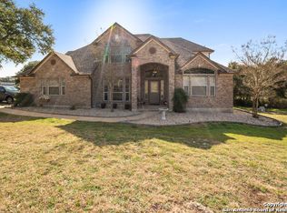 187 Lone Creek Cir, New Braunfels, TX 78132