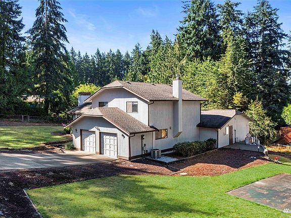 5th image of 7701 182nd Ave E