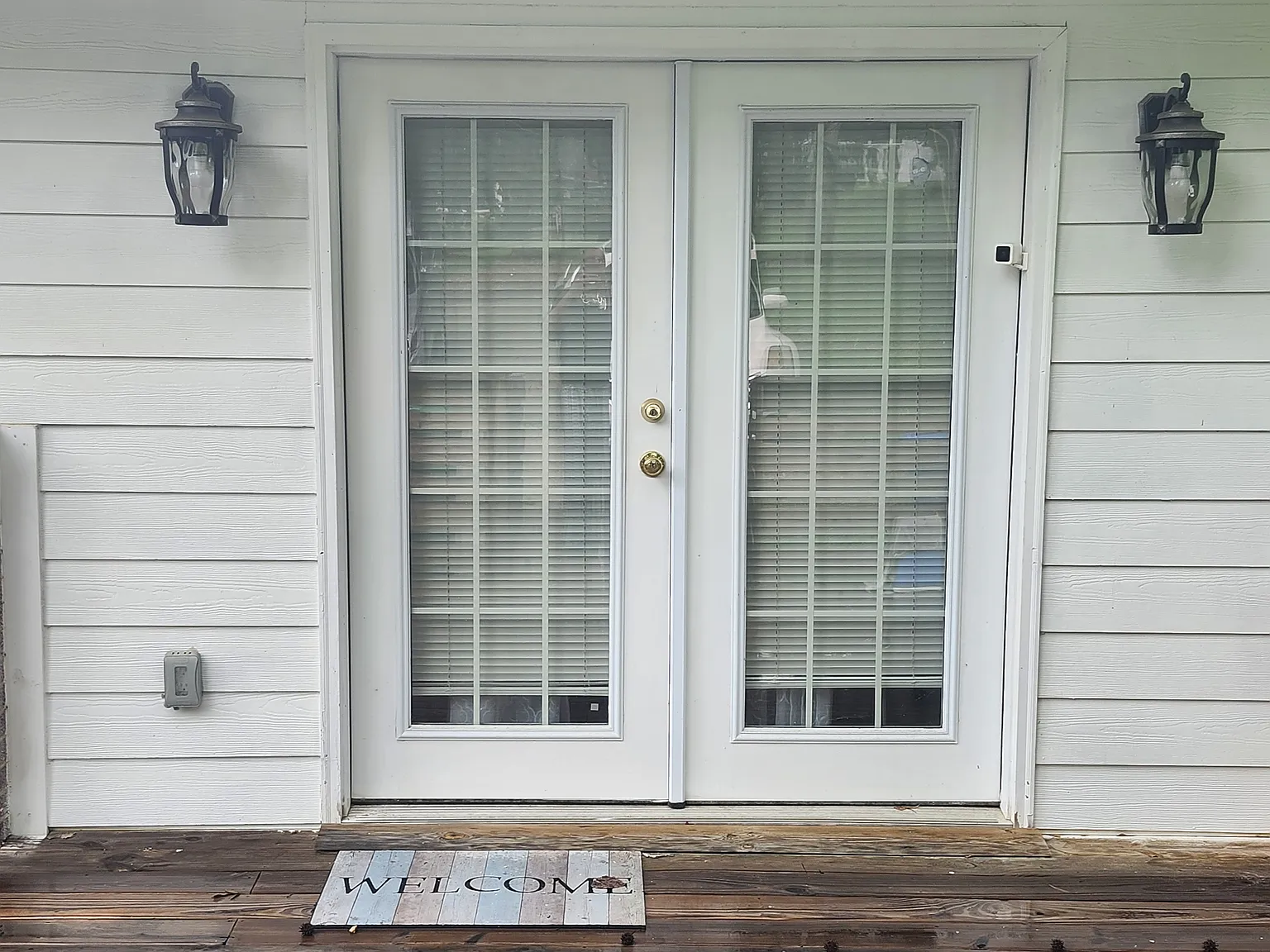 3 bed, 1003 sqft, $3,200 — Photo 1