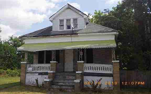 18450 Norwood