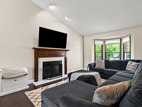 5th image of 304 Turnbridge Dr