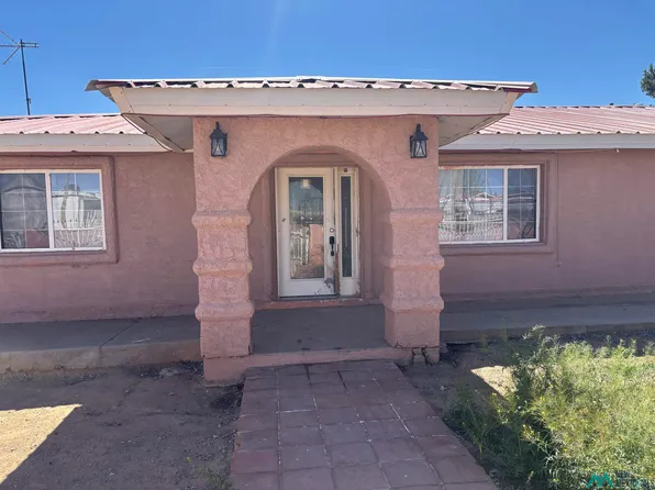 418 High St, Columbus, NM 88029