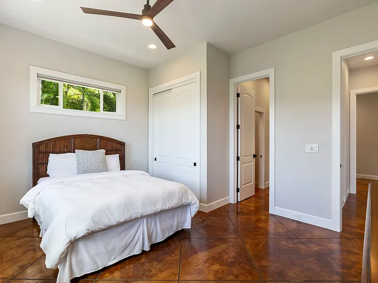 2284 Kamaile St — Photo 17