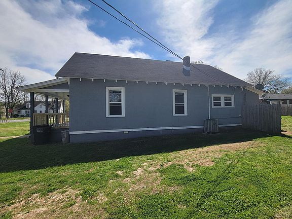 4th image of 408 Franklin Blvd S