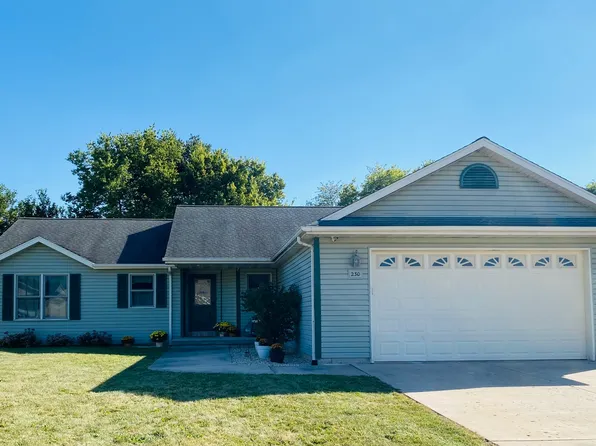 230 Lake Lida Ln, Rochelle, IL 61068