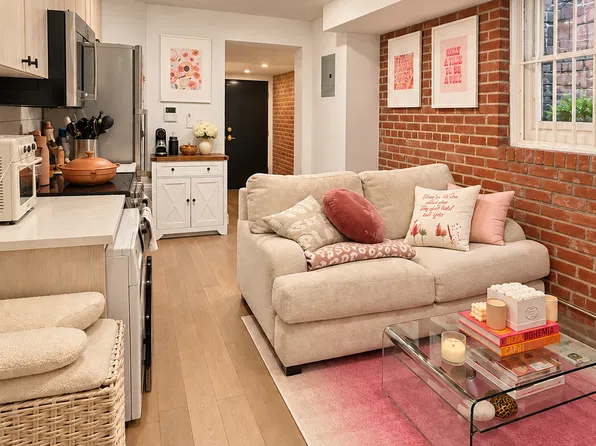 275 Bleecker St APT 1, New York, NY 10014