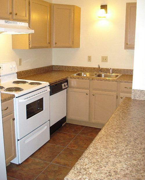 All Newly Remodeled Kitchen